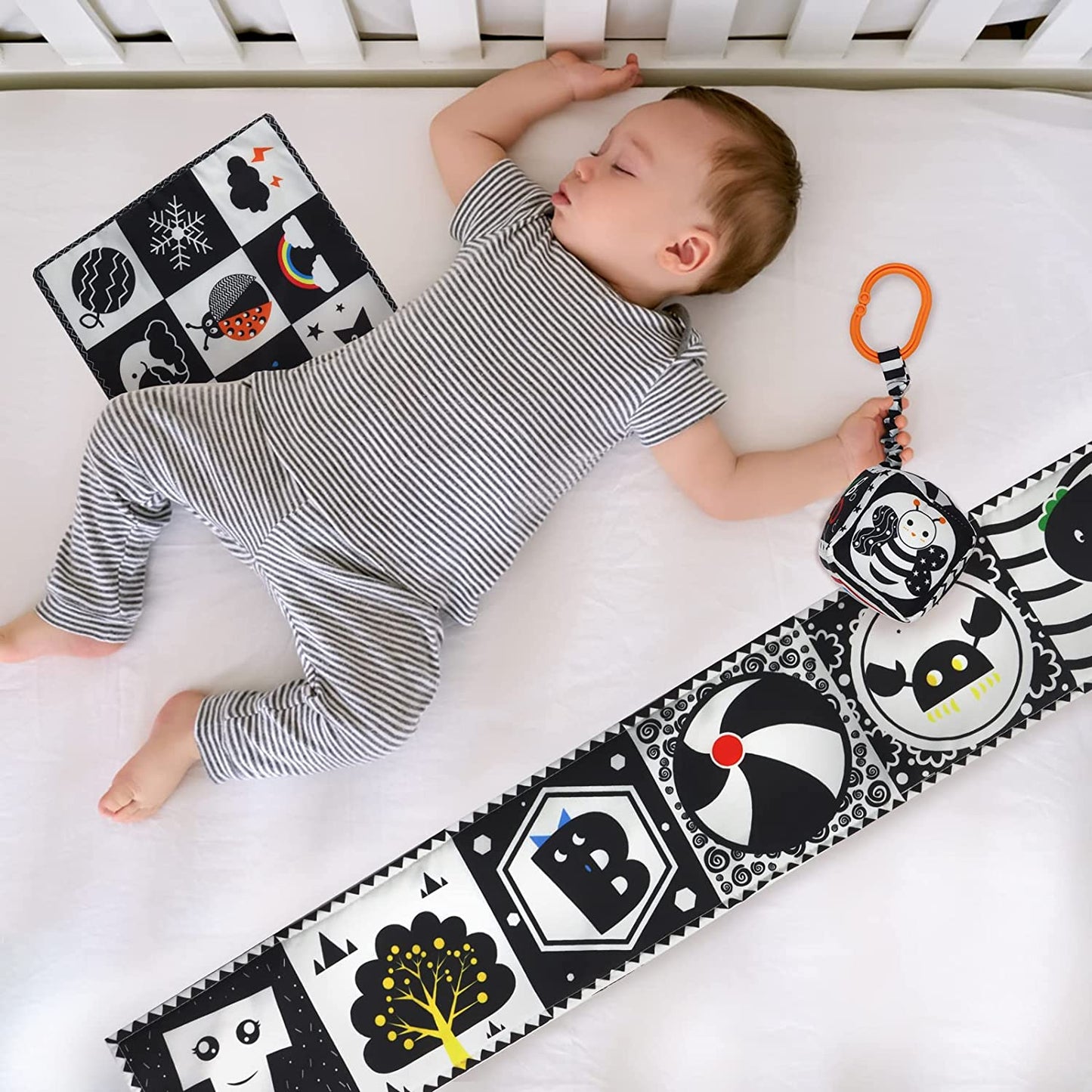 Black and White High Contrast Baby Toys 0-3 Months for Newborns, Montessori Learning Toys for 1 Years Old, Babies Sensory Soft Book for Early Education, Infant Tummy Time Toys 0-6-9 Months Baby Gifts
