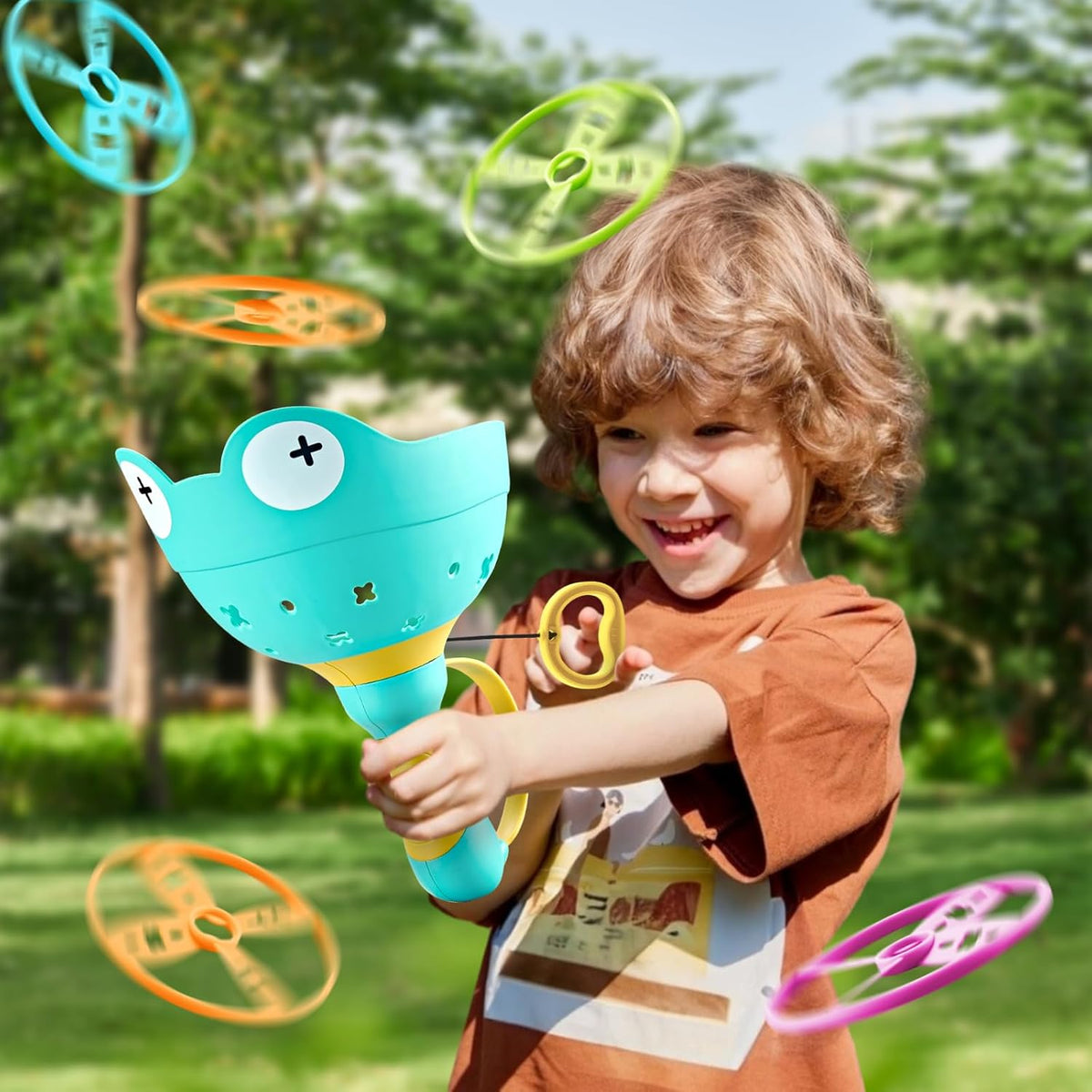 Outdoor Toys for Kids 4-8, Flying Disc Launcher Toys Outdoor Sports Games for 4 5 6 7 8 Years Old Boys Girls