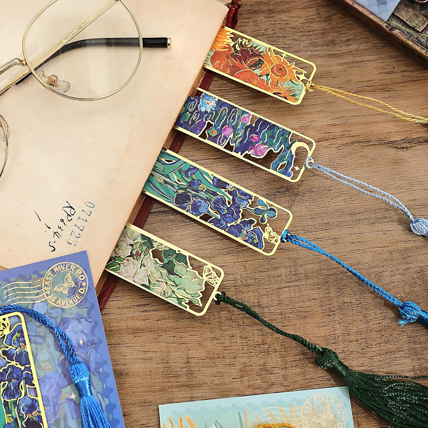 4 Pcs Metal Bookmarks with Tassel, Oil Painting Theme Book Markers for Bible Book Accessories, Golden Hollow Book Marks for Book Lovers, Reading Men Women, Writers, Readers